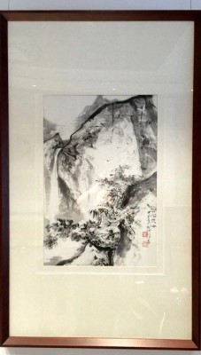 黑伯龍山水托表